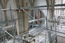 Einrüstung des Kircheninnenraumes (Foto: Karl-Franz Thiede)